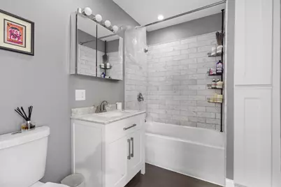 2528 N Fairfield Avenue, Chicago, IL 60647 - Photo 32