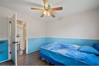 9740 Linn Avenue, Schiller Park, IL 60176 - Photo 16