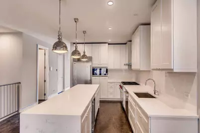 2848 N Damen Avenue #1, Chicago, IL 60618 - Photo 4