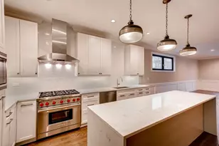 2848 N Damen Ave, Chicago, IL 60618 - Photo 2