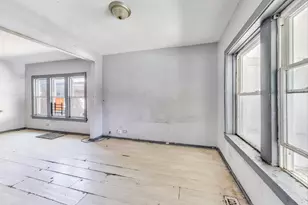 715 E 91st Pl, Chicago, IL 60619 - Photo 6