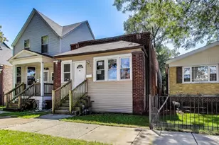 715 E 91st Pl, Chicago, IL 60619 - Photo 2