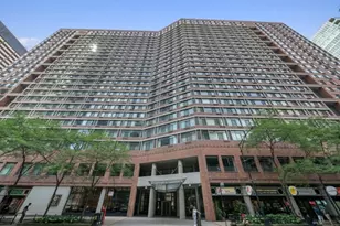 211 E Ohio St, Chicago, IL 60611 - Photo 2