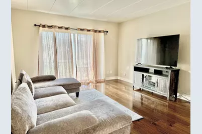 3240 N Manor Drive #130, Lansing, IL 60438 - Photo 2