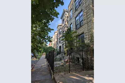 902 W Newport Avenue, Chicago, IL 60657 - Photo 4
