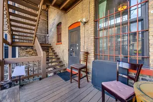 902 W Newport Ave, Chicago, IL 60657 - Photo 50