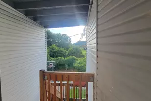 6542 N Hoyne Ave, Chicago, IL 60645 - Photo 10