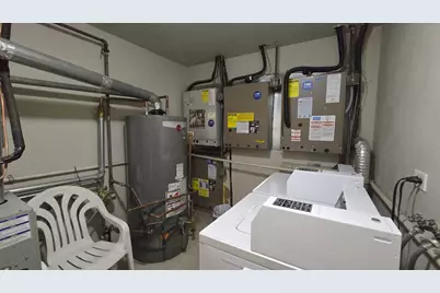 9601 S Karlov Avenue #104, Oak Lawn, IL 60453 - Photo 16