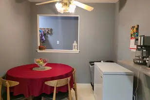 9601 S Karlov Ave, Oak Lawn, IL 60453 - Photo 10