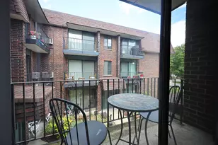 4946 Douglas Rd, Downers Grove, IL 60515 - Photo 16