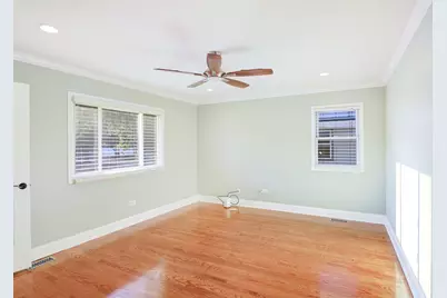 18307 Locust Street, Lansing, IL 60438 - Photo 12