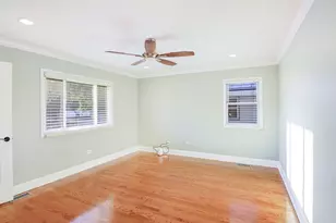 18307 Locust St, Lansing, IL 60438 - Photo 12