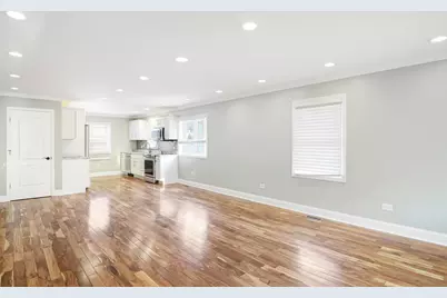 18307 Locust Street, Lansing, IL 60438 - Photo 6