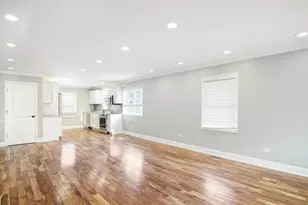 18307 Locust St, Lansing, IL 60438 - Photo 6