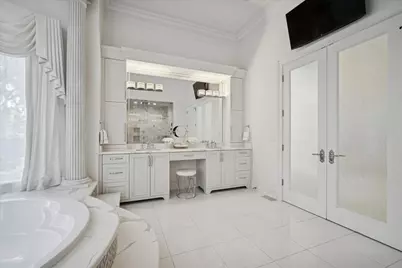 2315 N Arlington Heights Road, Arlington Heights, IL 60004 - Photo 24