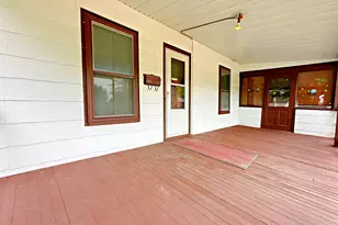 211 S Bloomington St, Streator, IL 61364 - Photo 2