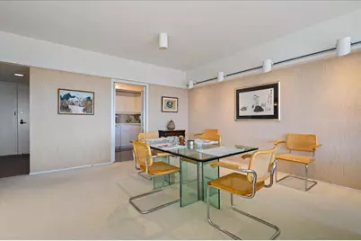 175 E Delaware Place #7910, Chicago, IL 60611 - Photo 8