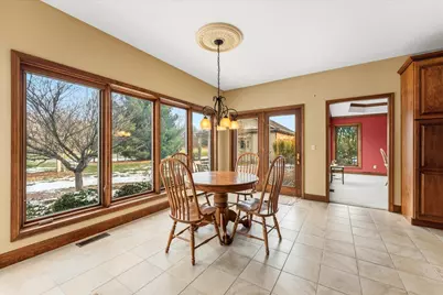 200 Riverbend Boulevard, Mahomet, IL 61853 - Photo 12