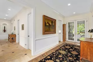 401 Glendale Ave, Oak Brook, IL 60523 - Photo 10