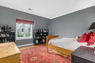 401 Glendale Ave, Oak Brook, IL 60523 - Photo 36