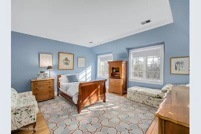 401 Glendale Avenue, Oak Brook, IL 60523 - Photo 32