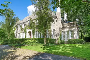 401 Glendale Ave, Oak Brook, IL 60523 - Photo 52