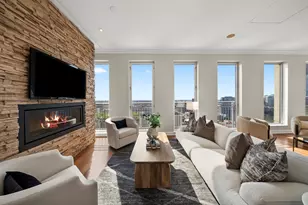 1250 S Michigan Ave, Chicago, IL 60605 - Photo 2