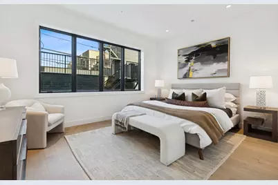2237 W Roscoe Street #2W, Chicago, IL 60618 - Photo 4