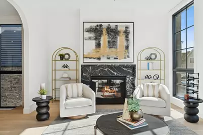 2237 W Roscoe Street #2W, Chicago, IL 60618 - Photo 2