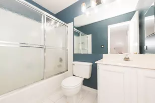 1409 Club Dr, Glendale Heights, IL 60139 - Photo 16