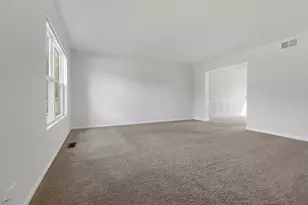 399 Fulton St, South Elgin, IL 60177 - Photo 8