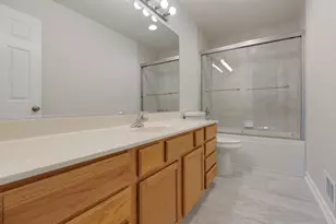 399 Fulton St, South Elgin, IL 60177 - Photo 22