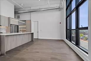 728 Waukegan Rd, Deerfield, IL 60015 - Photo 10