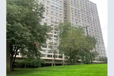 4850 S Lake Park Avenue #412, Chicago, IL 60615 - Photo 2