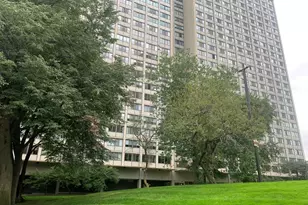 4850 S Lake Park Ave, Chicago, IL 60615 - Photo 2