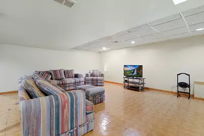 913 E 162nd Place, South Holland, IL 60473 - Photo 14