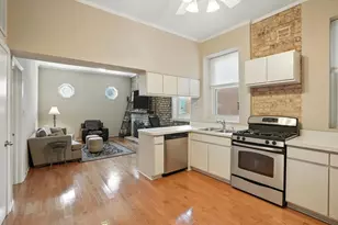 1431 W Cuyler Ave, Chicago, IL 60613 - Photo 8