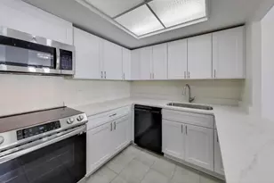 155 N Harbor Dr, Chicago, IL 60601 - Photo 8