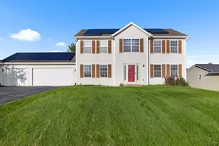 1405 Sentry Dr, Durand, IL 61024 - Photo 2