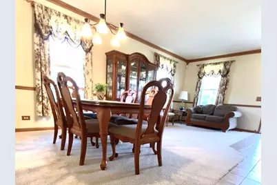 1056 Deertrail Court, Antioch, IL 60002 - Photo 4