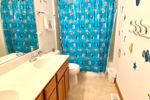 1056 Deertrail Ct, Antioch, IL 60002 - Photo 22
