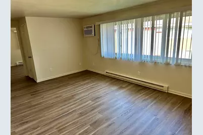 1735 E Duane Boulevard #4, Kankakee, IL 60901 - Photo 2