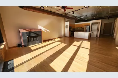 333 W Hubbard Street #323, Chicago, IL 60654 - Photo 18
