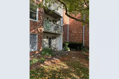 4304 W Shamrock Lane #1D, McHenry, IL 60050 - Photo 2