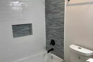 230 Delaware Dr, Bolingbrook, IL 60440 - Photo 8