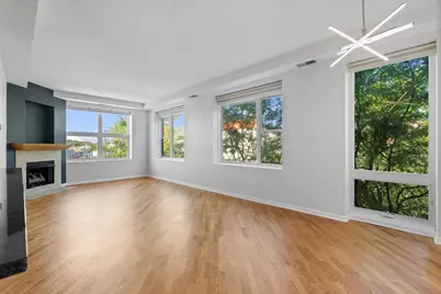 2337 W Wolfram Street #415, Chicago, IL 60618 - Photo 6