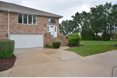 17155 Kamp Court #9, Tinley Park, IL 60487 - Photo 1