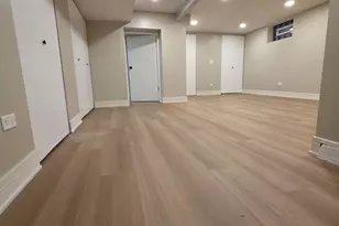 5749 S Kenneth Ave, Chicago, IL 60629 - Photo 12