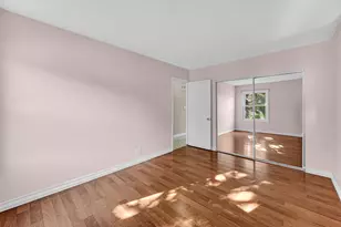 6988 Plumtree Ln, Hanover Park, IL 60133 - Photo 16