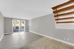 6988 Plumtree Ln, Hanover Park, IL 60133 - Photo 20